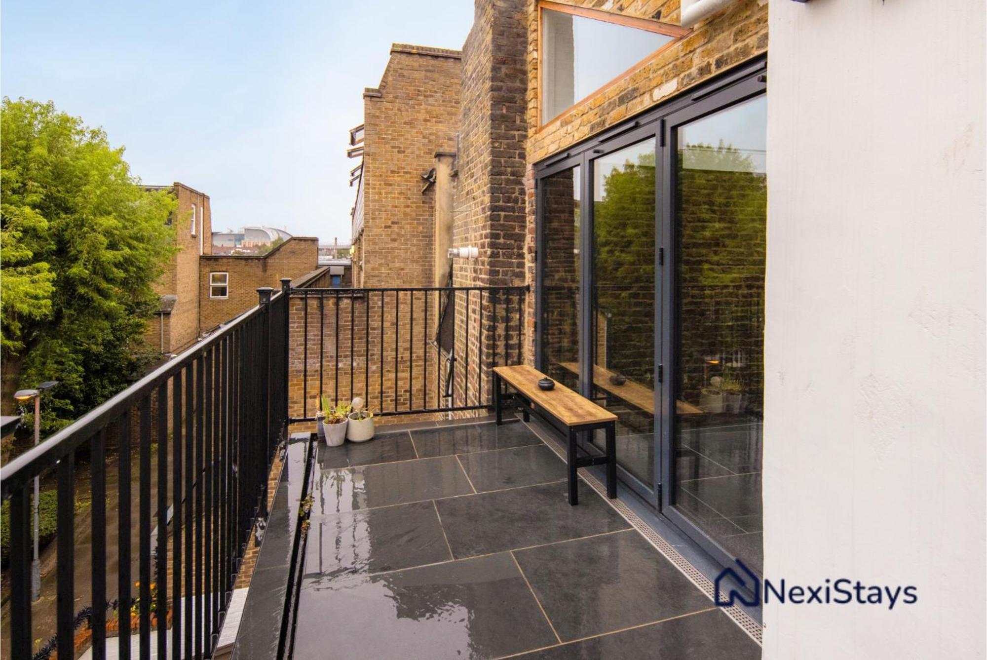1 Min Walk To Euston Station, Modern Townhouse Appartamento Londra