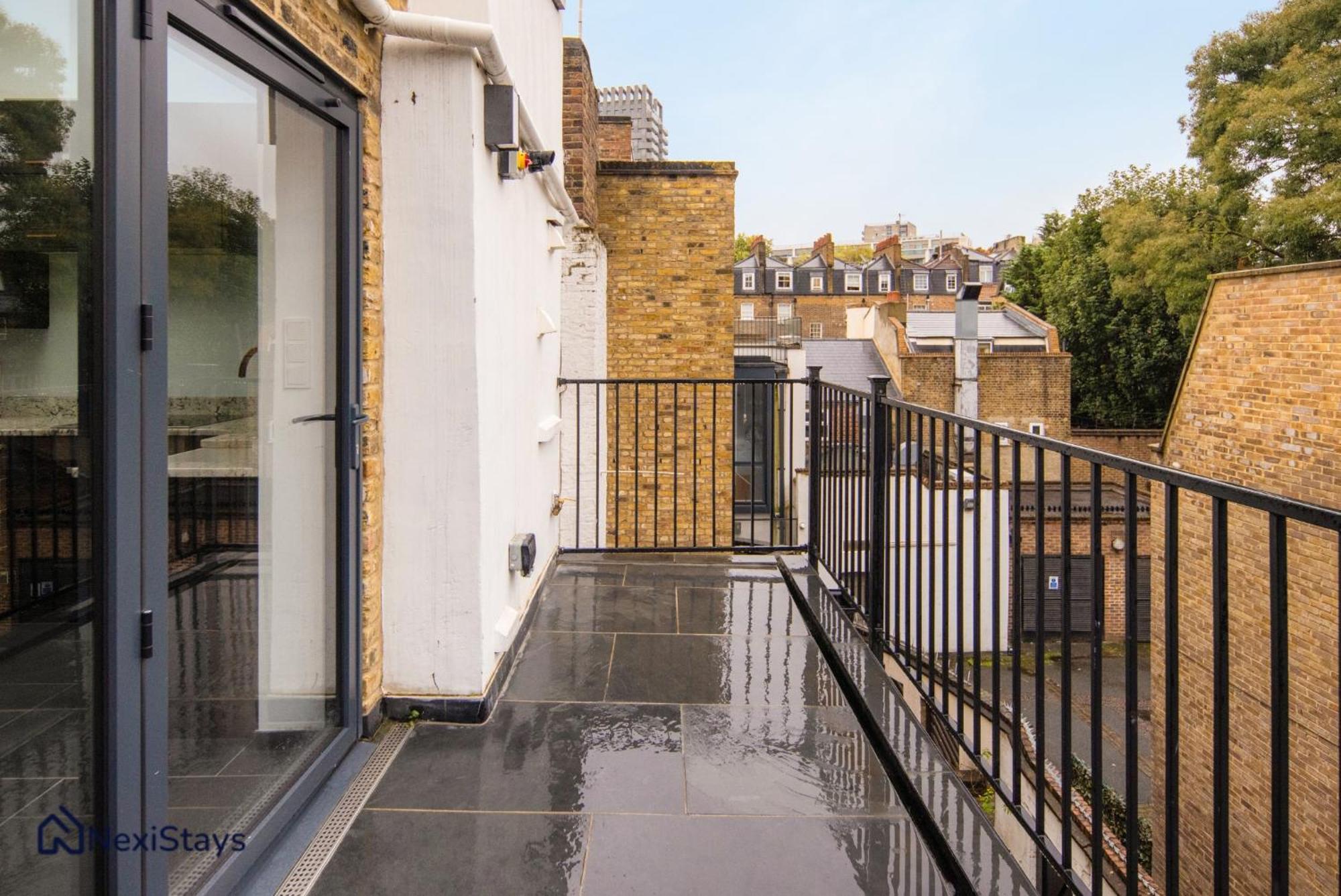 1 Min Walk To Euston Station, Modern Townhouse Appartamento Londra