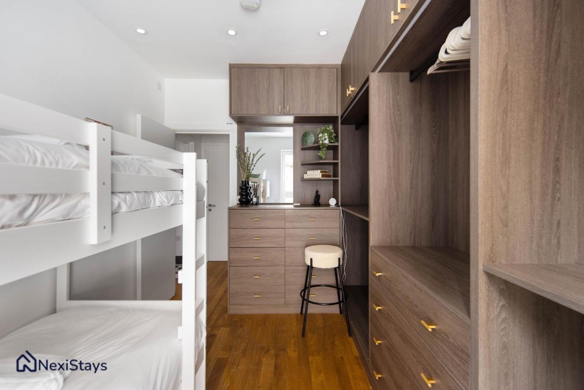 1 Min Walk To Euston Station, Modern Townhouse Appartamento *